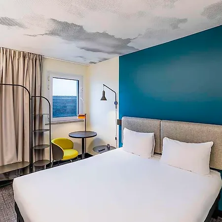 Ibis Paul Trois Chateaux 圣保罗三堡