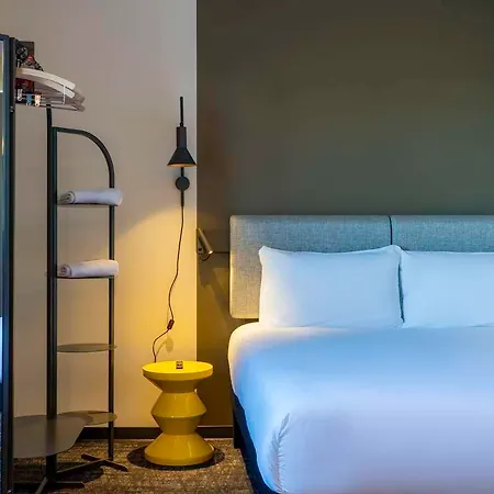 Ibis Paul Trois Chateaux Hotel