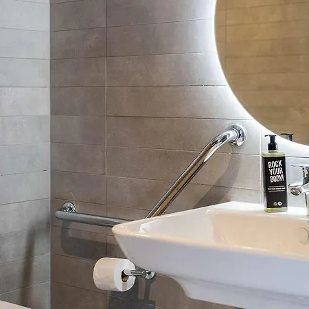 Ibis Paul Trois Chateaux * Saint-Paul-Trois-Chateaux