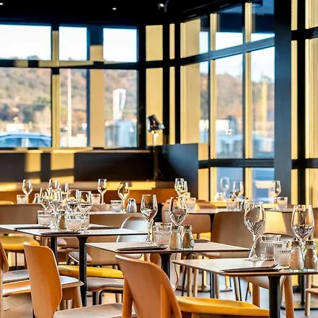 Ibis Paul Trois Chateaux Hotel *