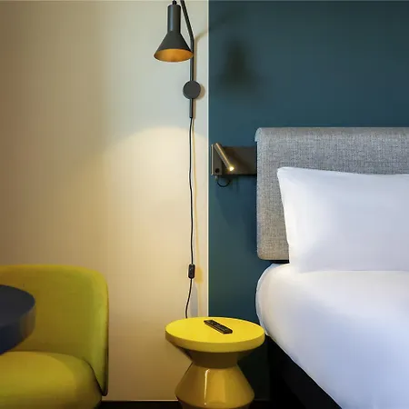 Ibis Paul Trois Chateaux *
